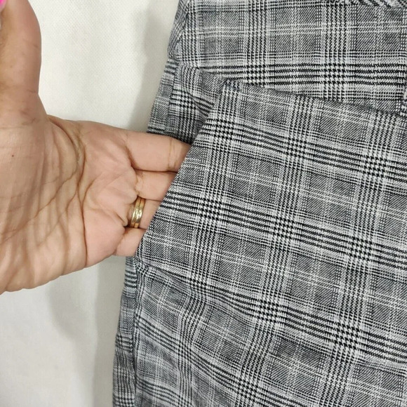 Vintage Tracy Evans Limited Black Plaid Bermuda Shorts Juniors Size 5 Cuffed Y2K - Picture 4 of 8